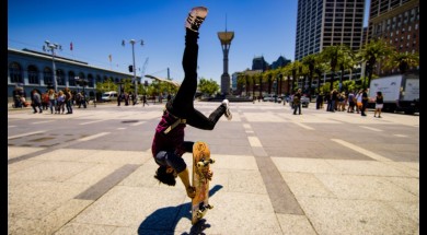 Skateboard parkour :-o